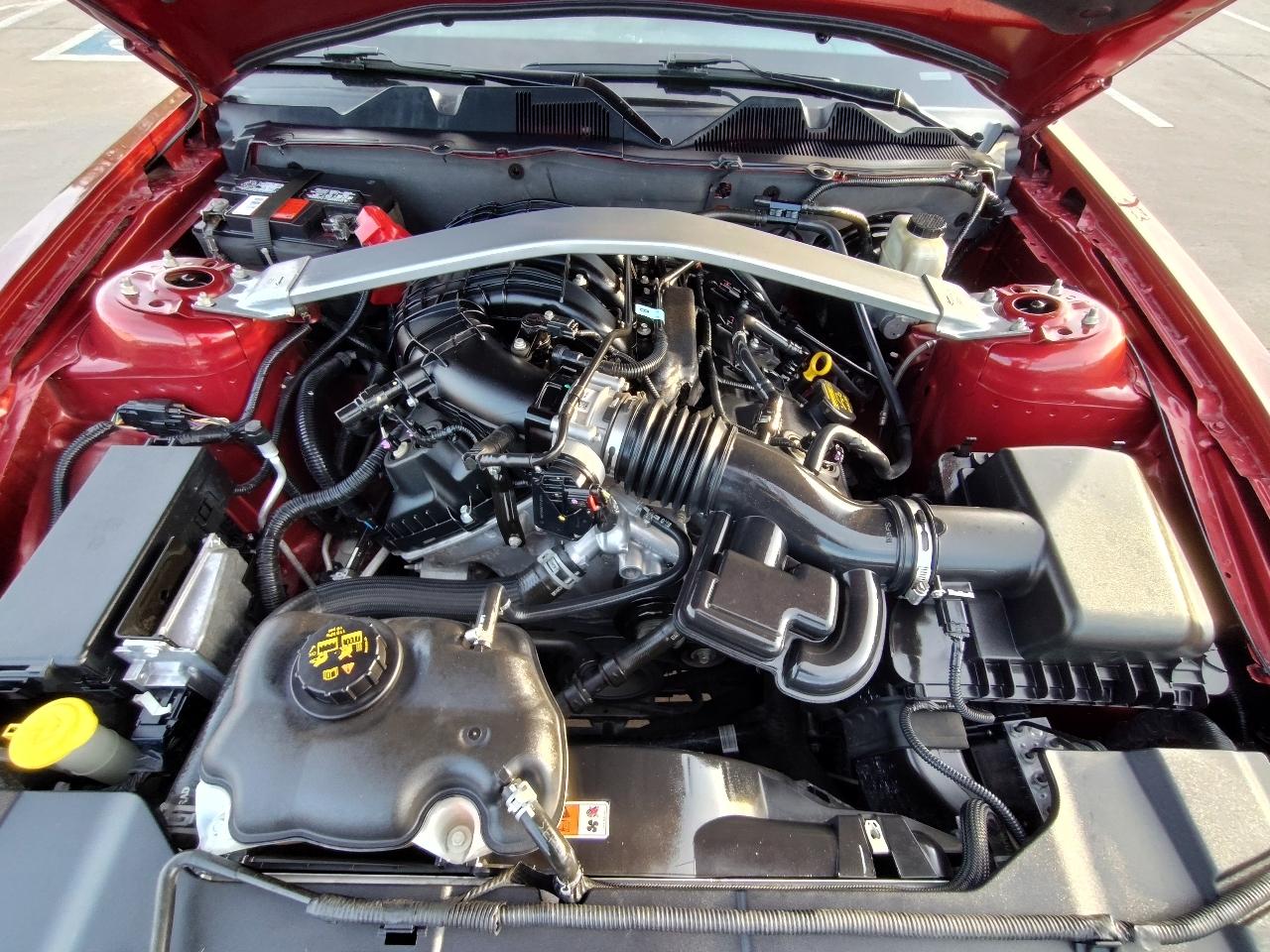 Ford Mustang V6 Premium Convertible 2014