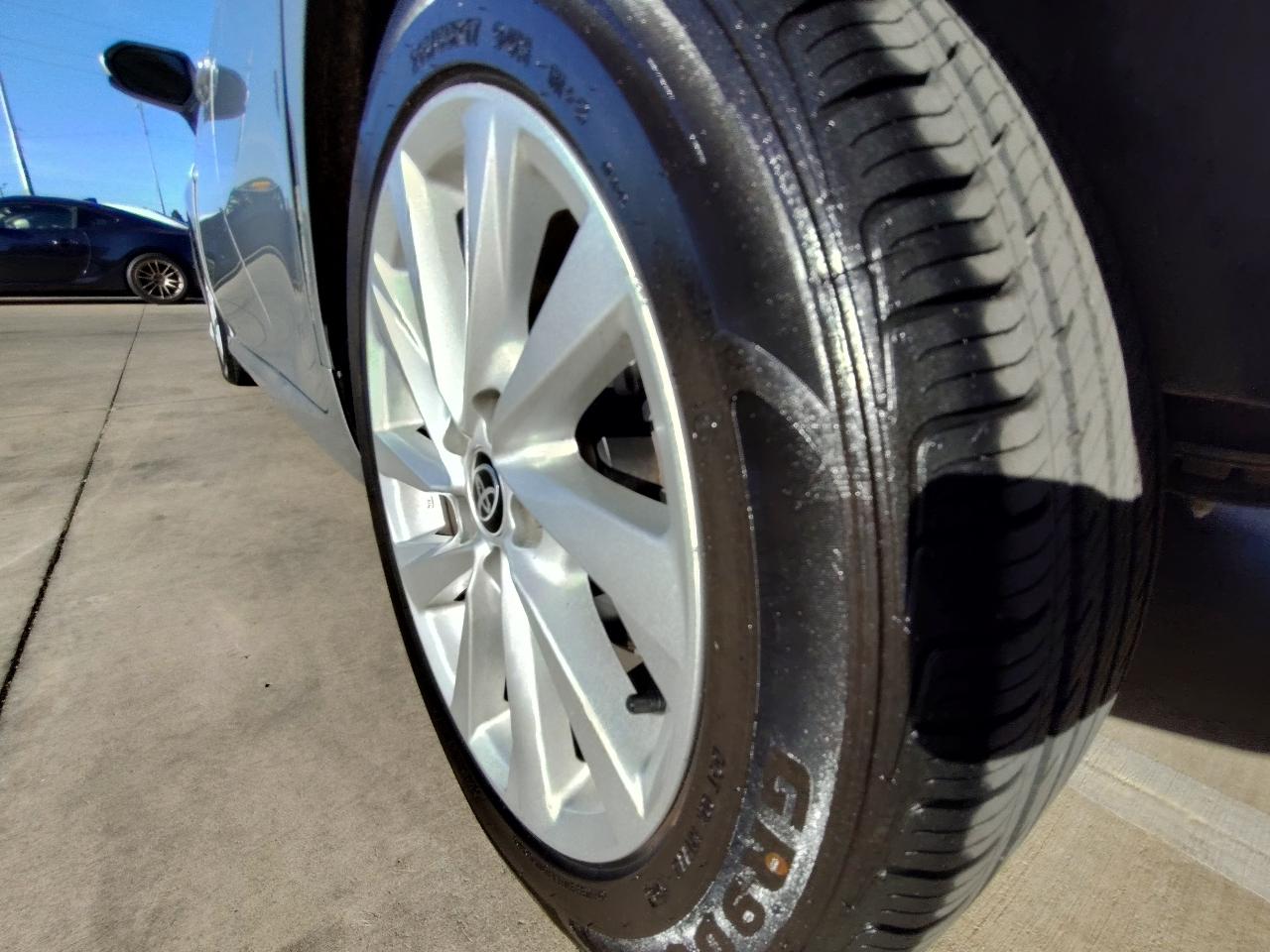 Toyota Camry LE 4D Sedan 2023