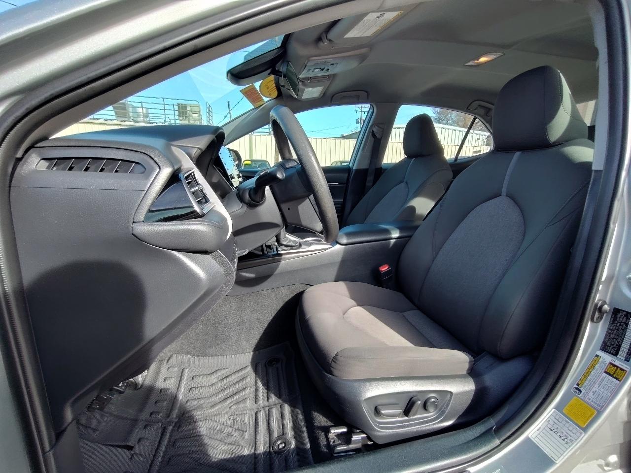 Toyota Camry LE 4D Sedan 2023