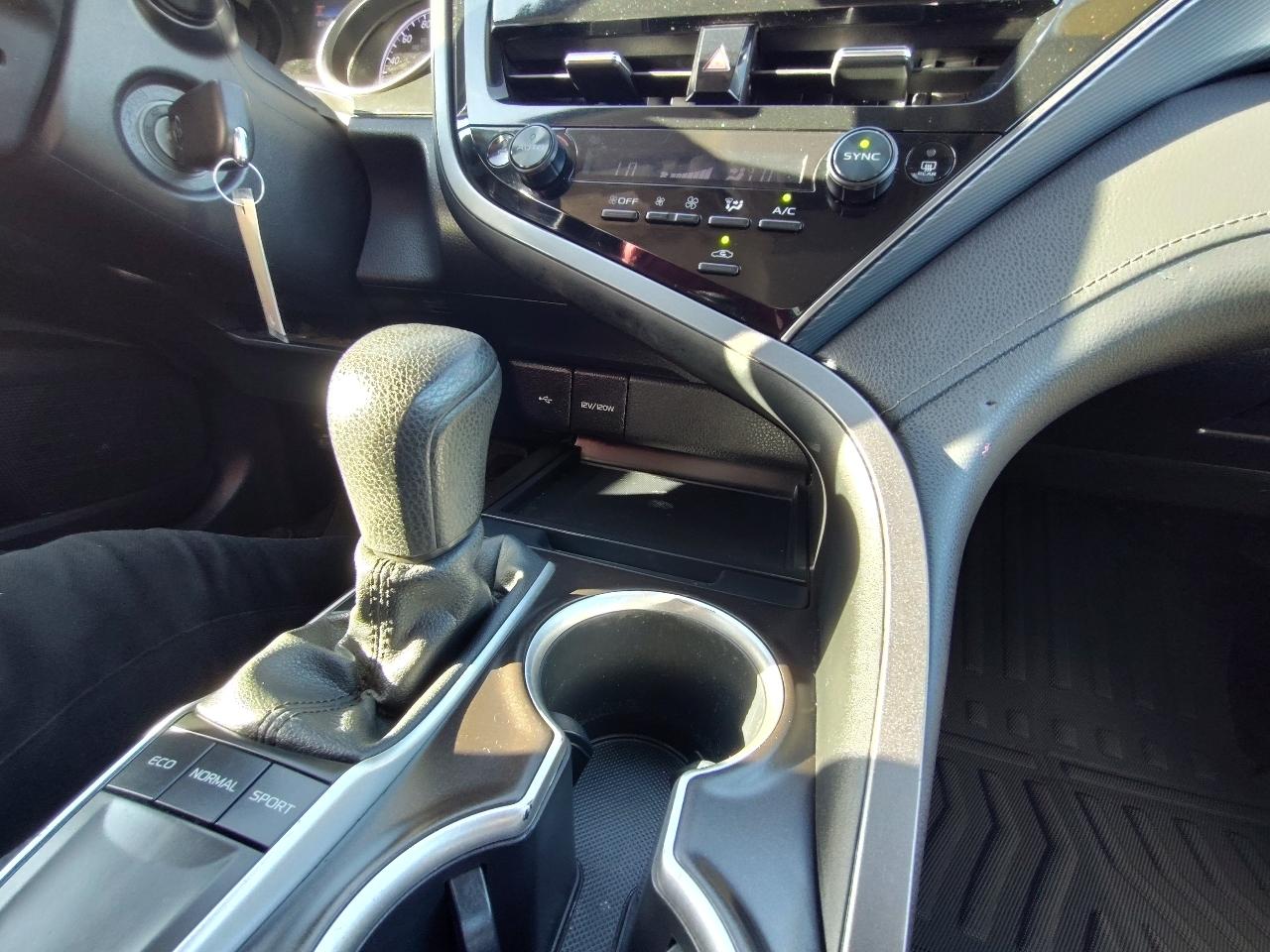 Toyota Camry LE 4D Sedan 2023