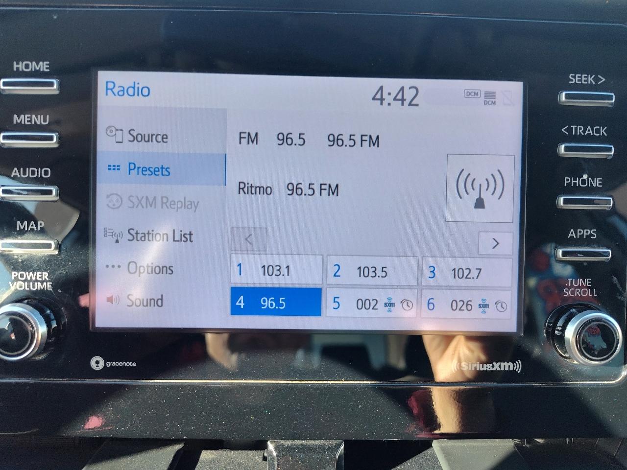 Toyota Camry LE 4D Sedan 2023