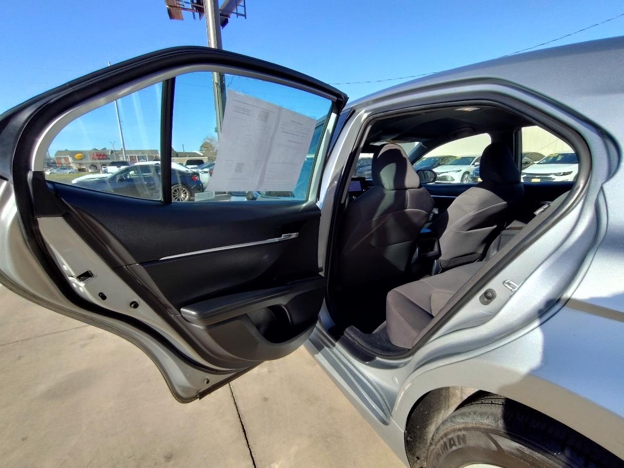 Toyota Camry LE 4D Sedan 2023