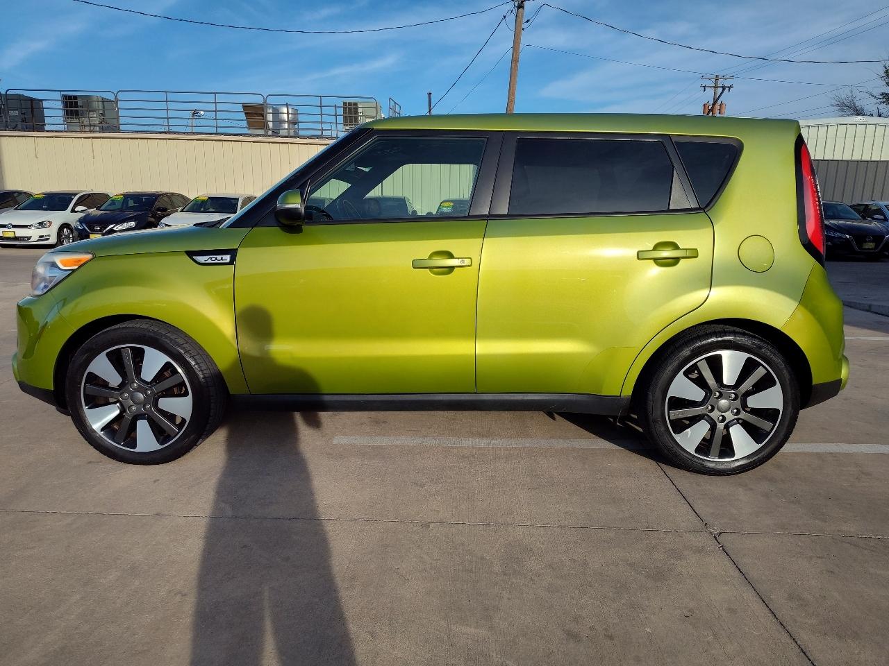 Kia Soul ! w/Premium Package 2015