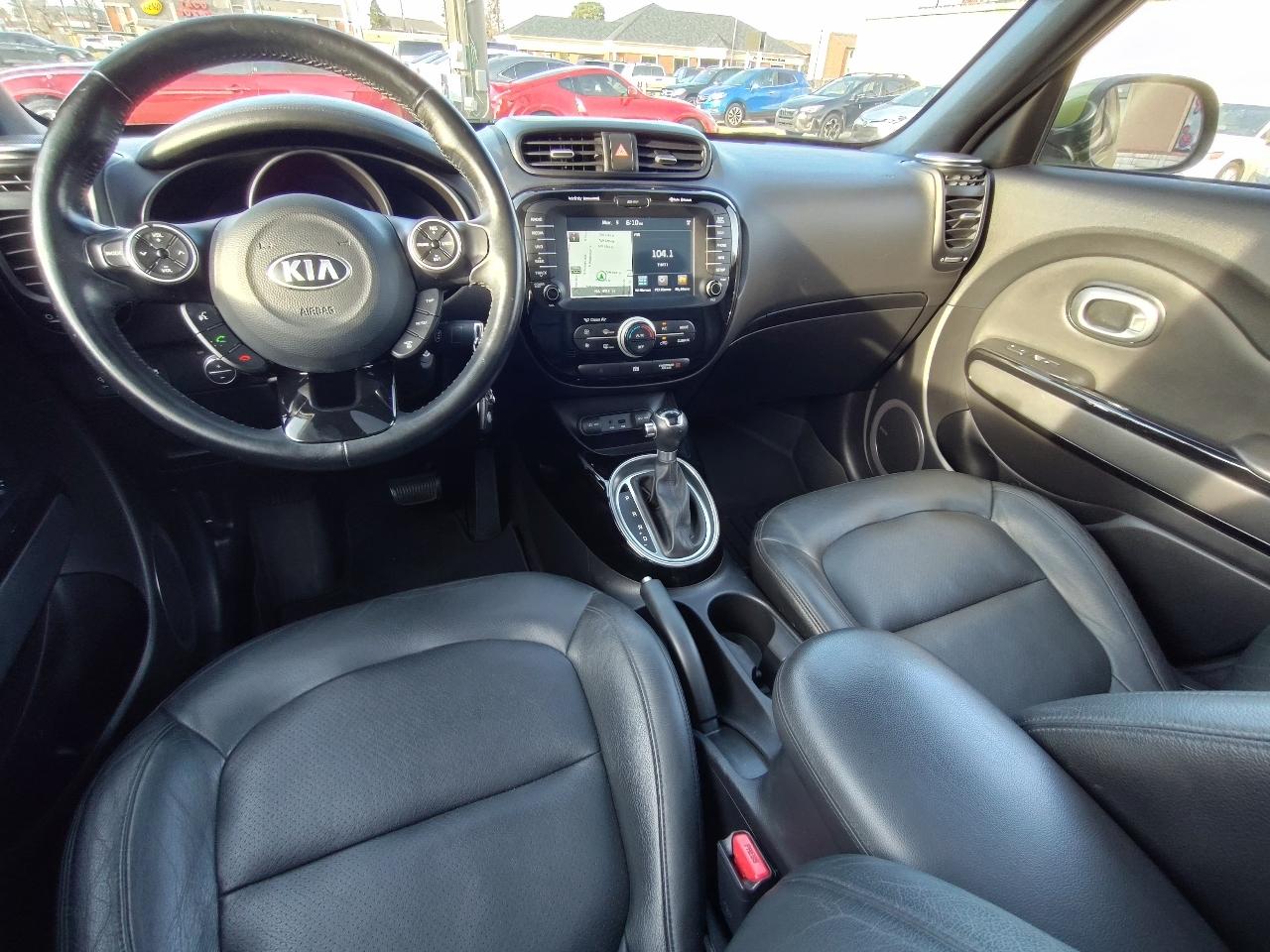 Kia Soul ! w/Premium Package 2015