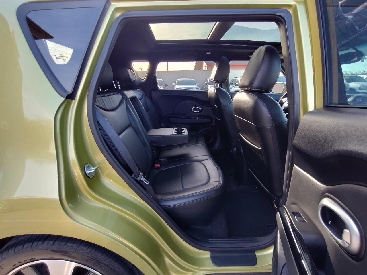 Kia Soul ! w/Premium Package 2015
