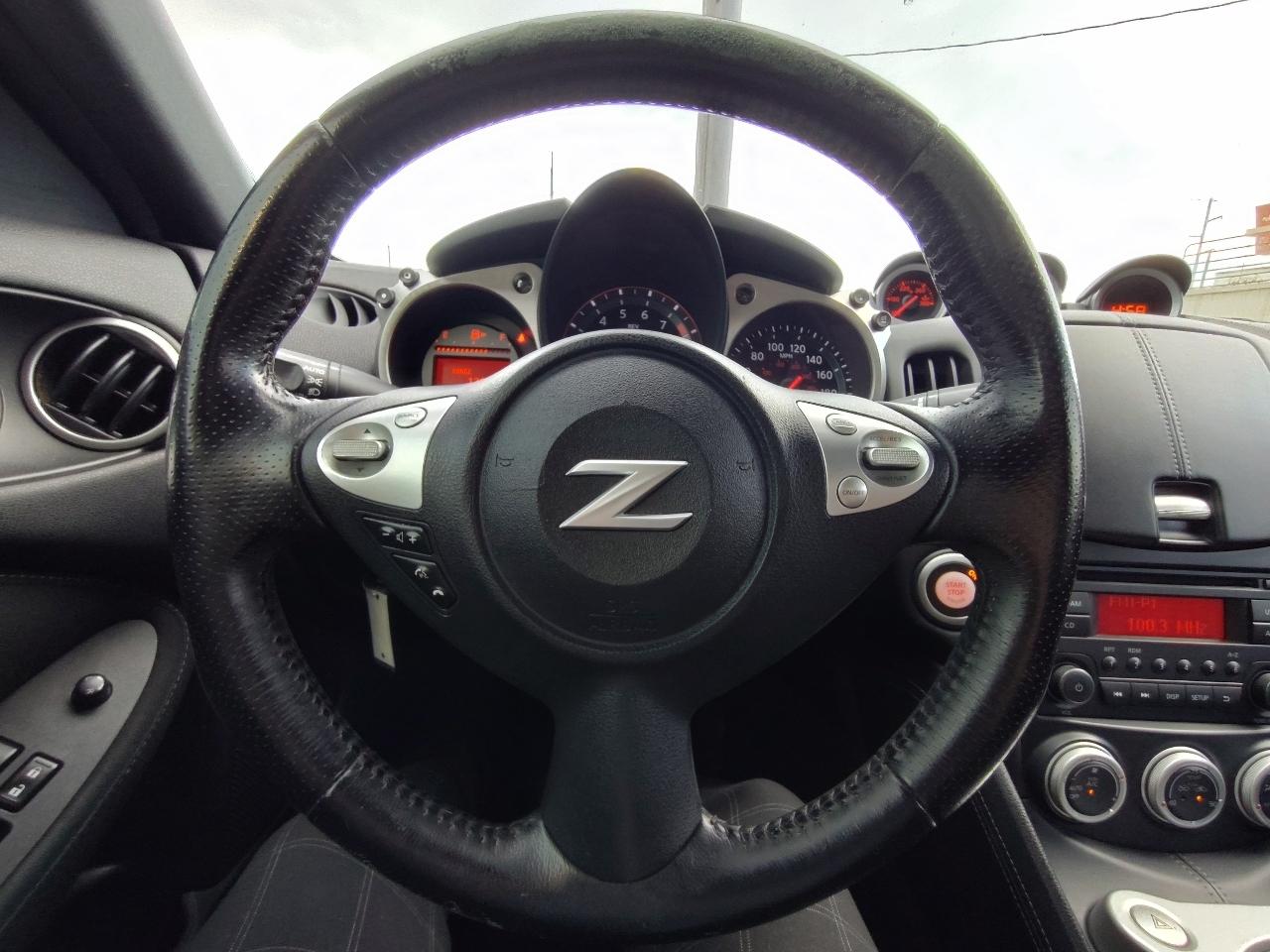 Nissan Z 370Z Coupe 7AT 2015