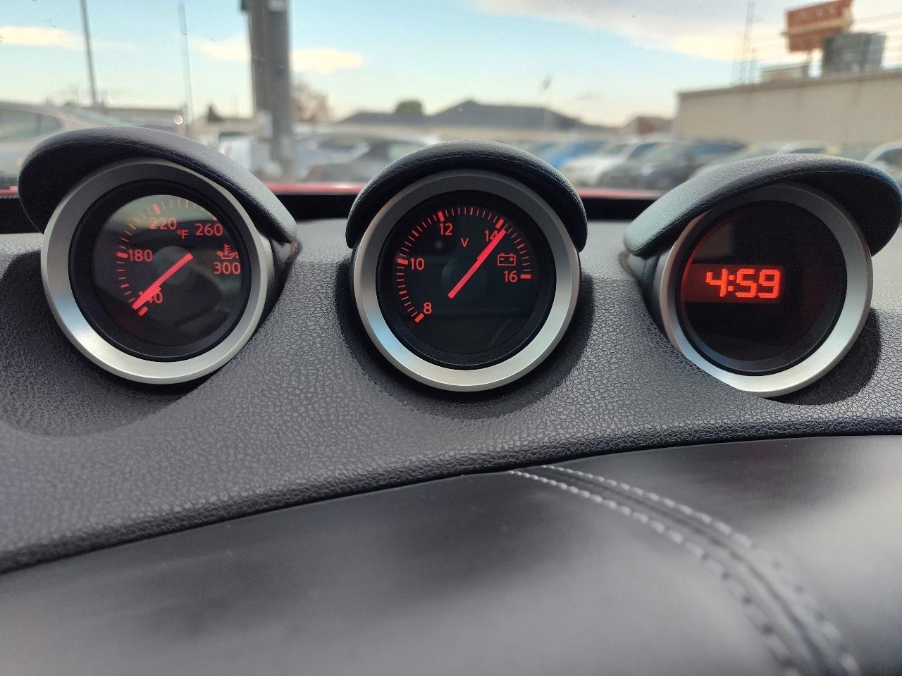 Nissan Z 370Z Coupe 7AT 2015