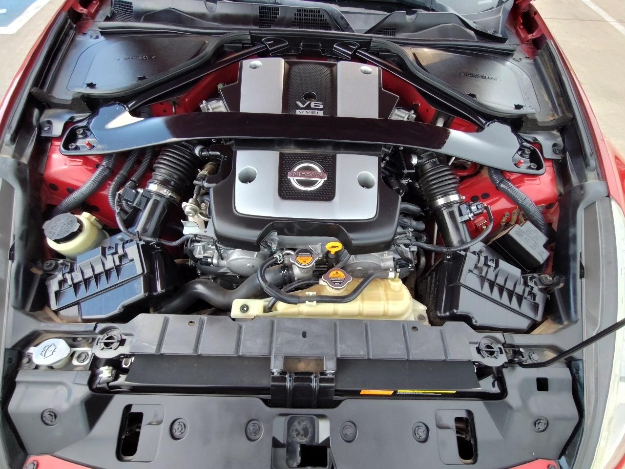 Nissan Z 370Z Coupe 7AT 2015