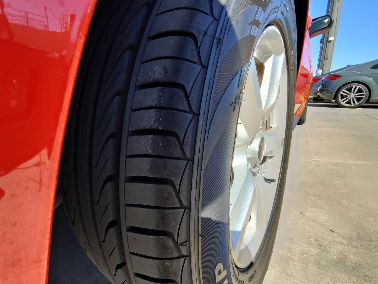 Ford Mustang V6 Deluxe Coupe 2017