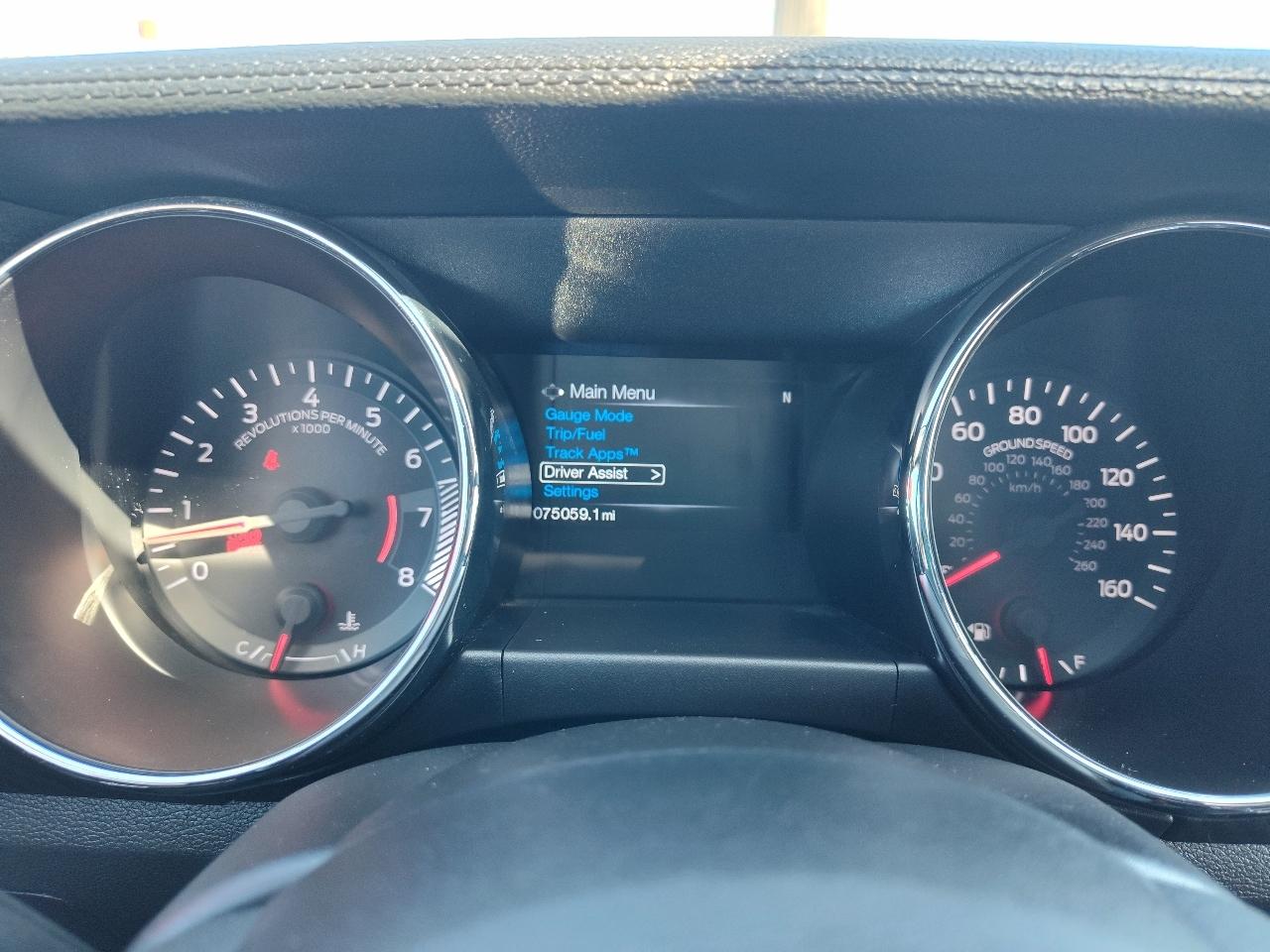 Ford Mustang V6 Deluxe Coupe 2017