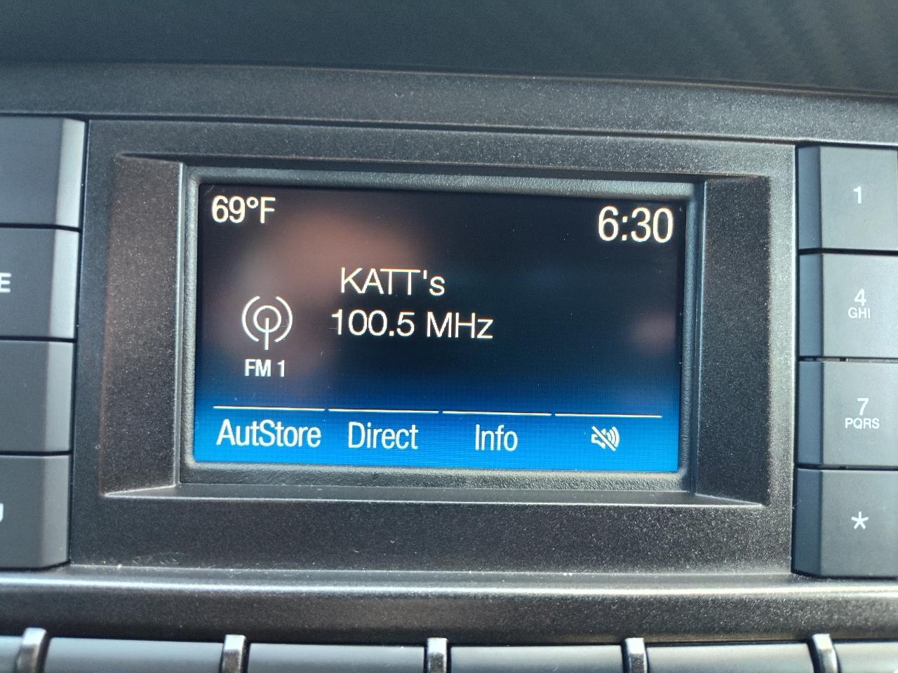 Ford Mustang V6 Deluxe Coupe 2017