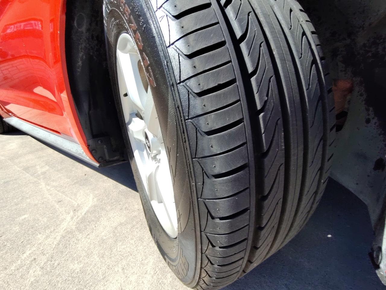 Ford Mustang V6 Deluxe Coupe 2017