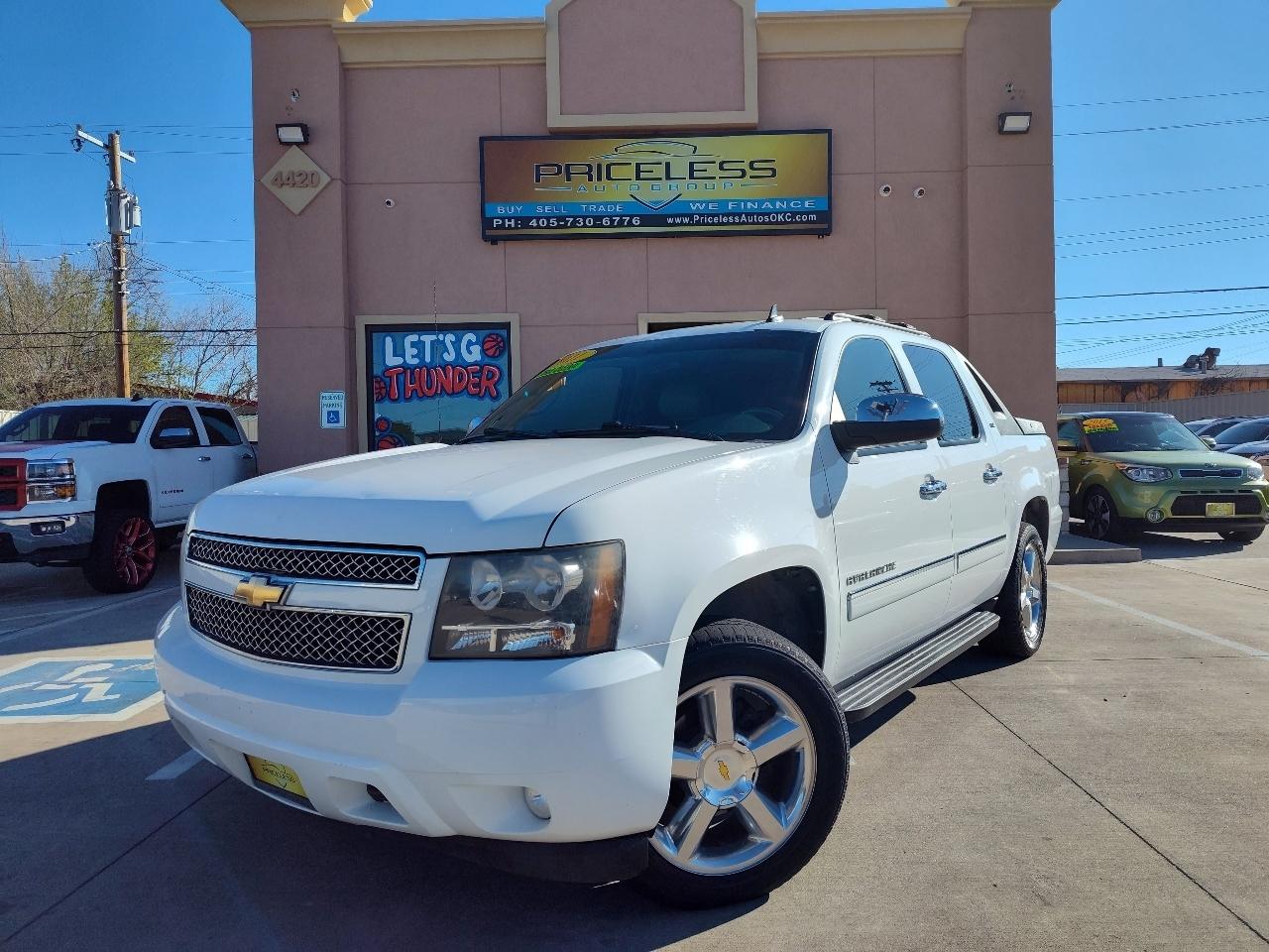2011 Chevrolet Avalanche LTZ 4WD