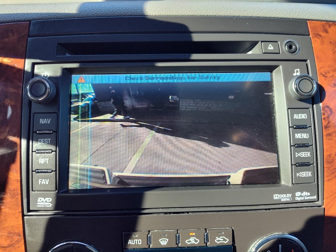 Chevrolet Avalanche LTZ 4D SUV 4WD 2011