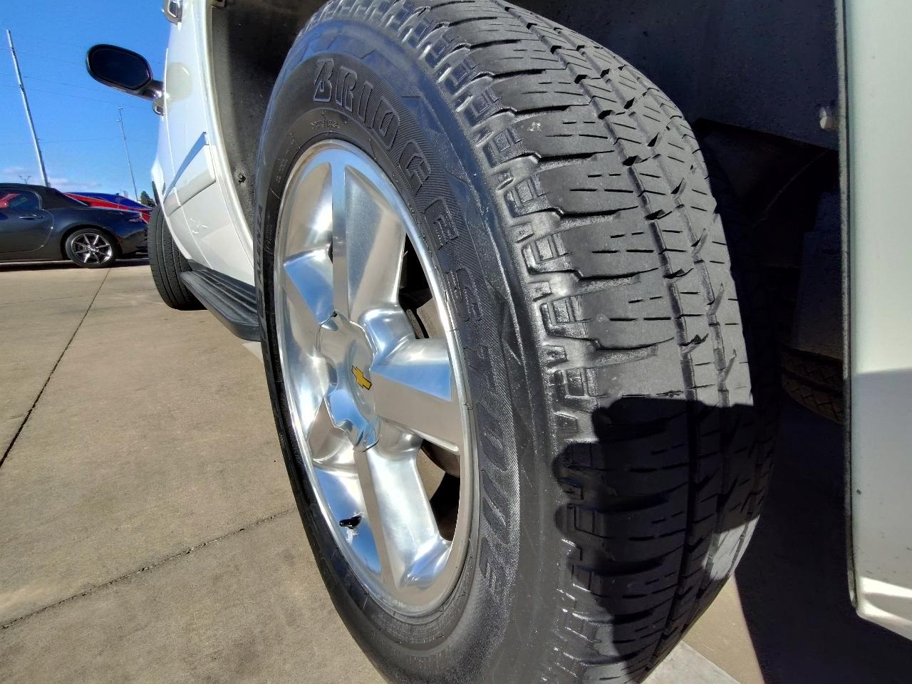 Chevrolet Avalanche LTZ 4D SUV 4WD 2011