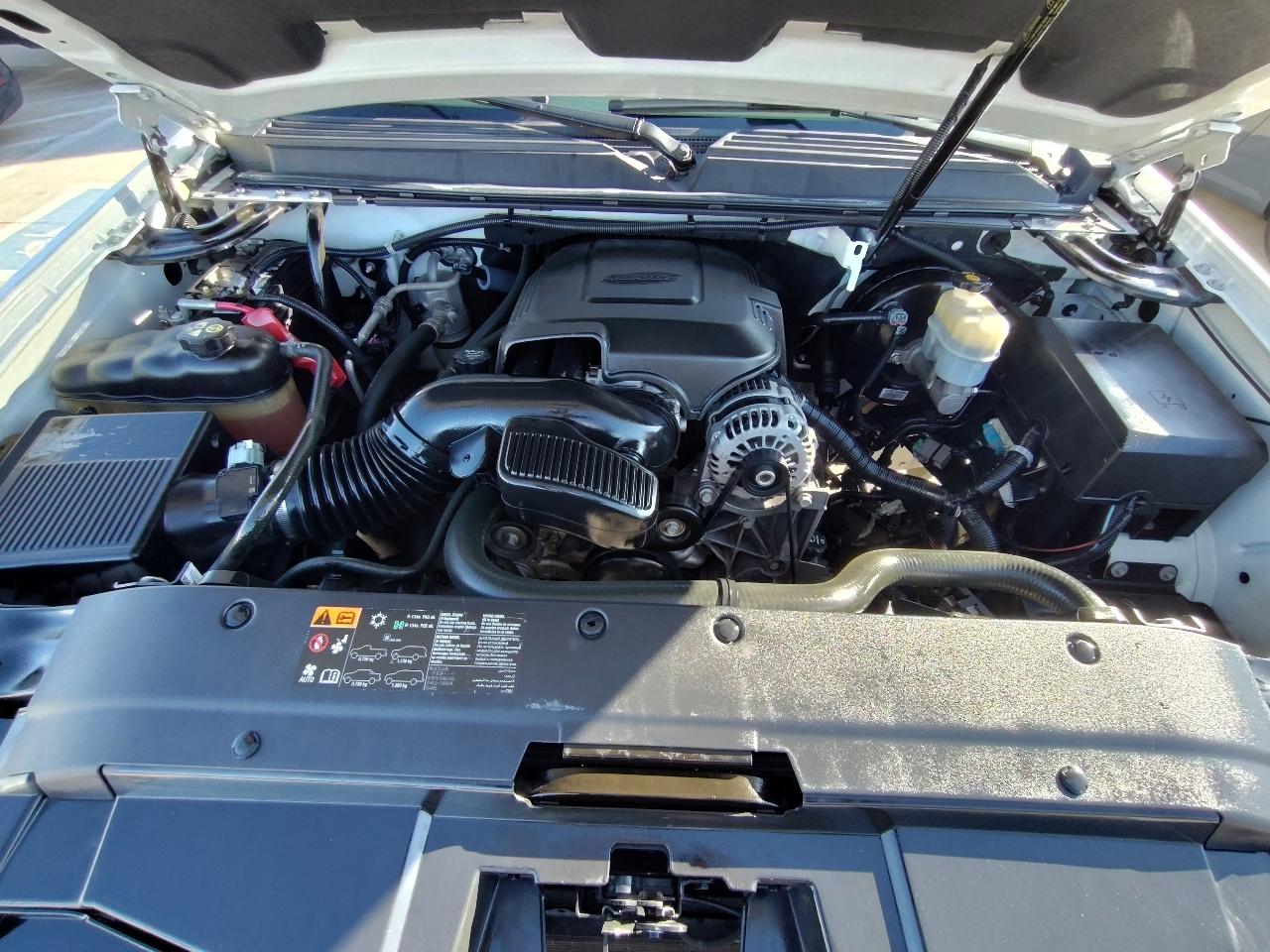 Chevrolet Avalanche LTZ 4D SUV 4WD 2011