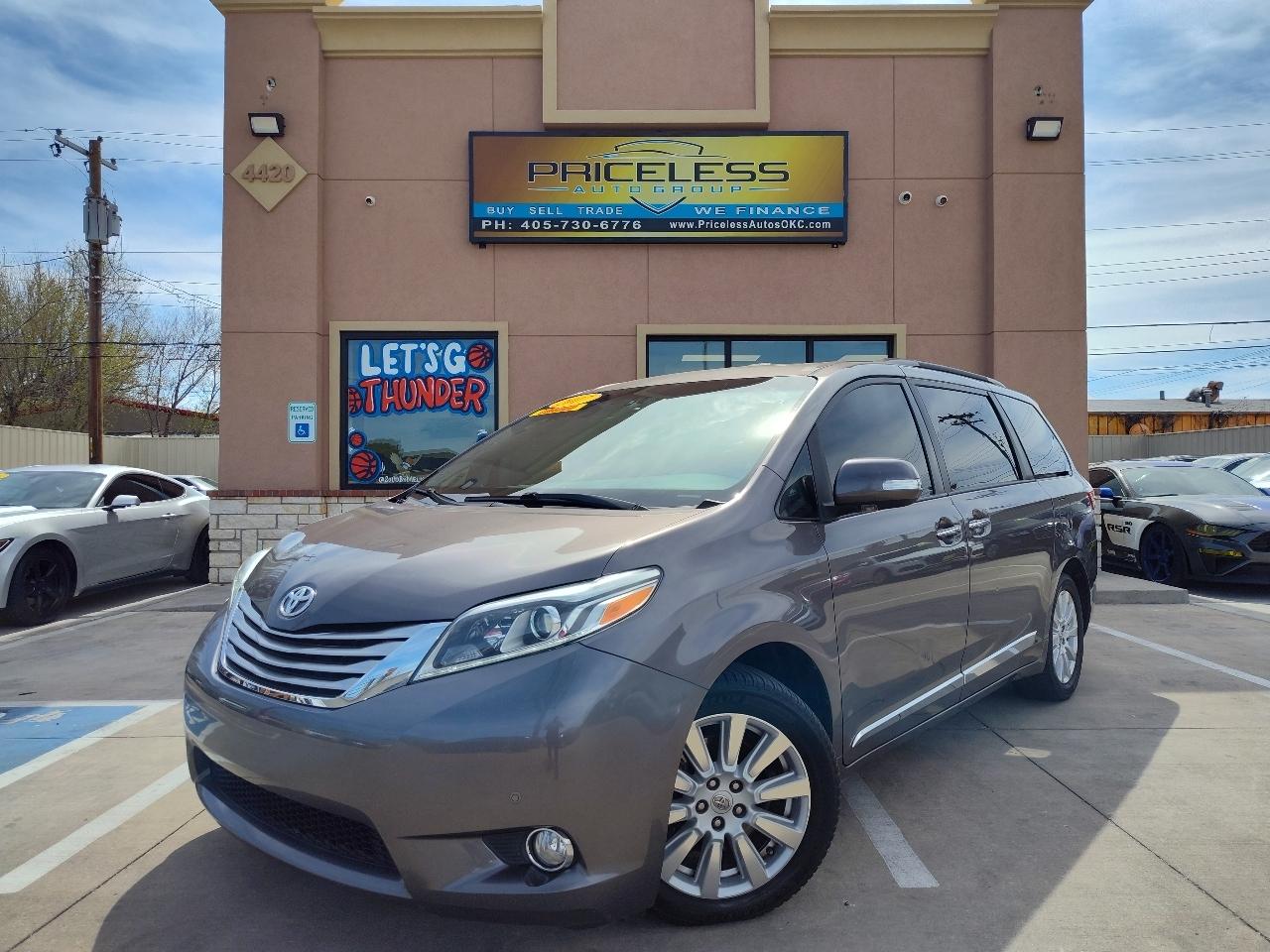 2017 Toyota Sienna Limited Premium 7-Passenger FWD