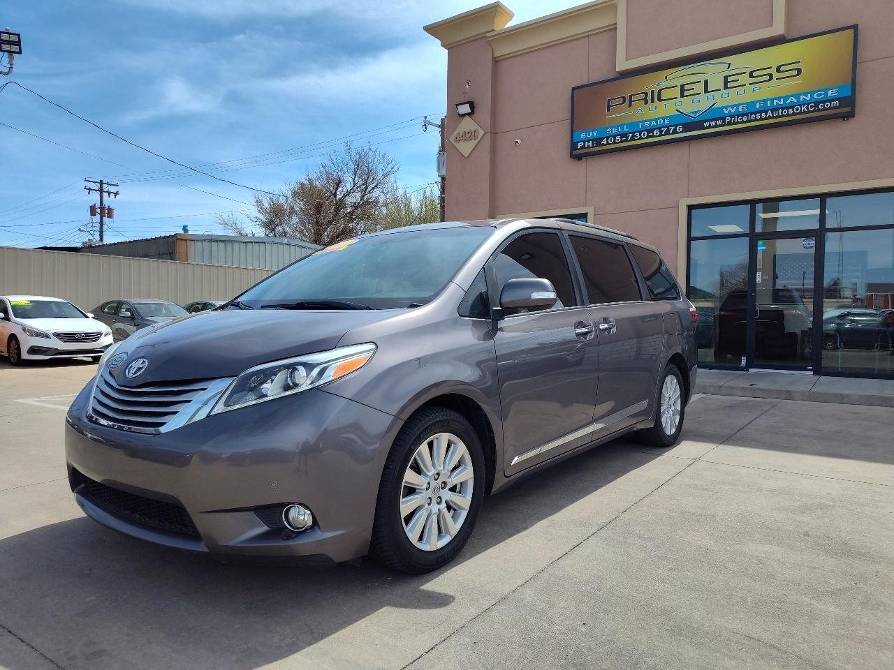 Toyota Sienna Limited Premium 7-Passenger 2017