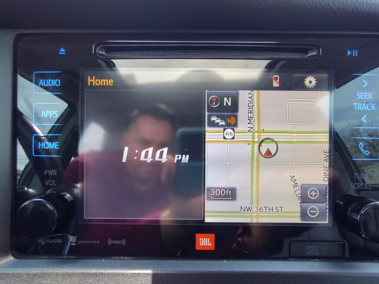 Toyota Sienna Limited Premium 7-Passenger 2017