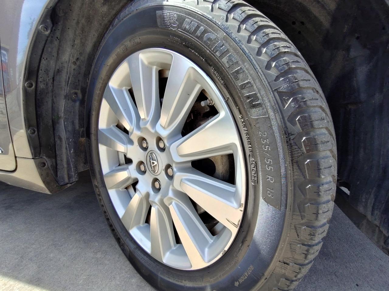 Toyota Sienna Limited Premium 7-Passenger 2017