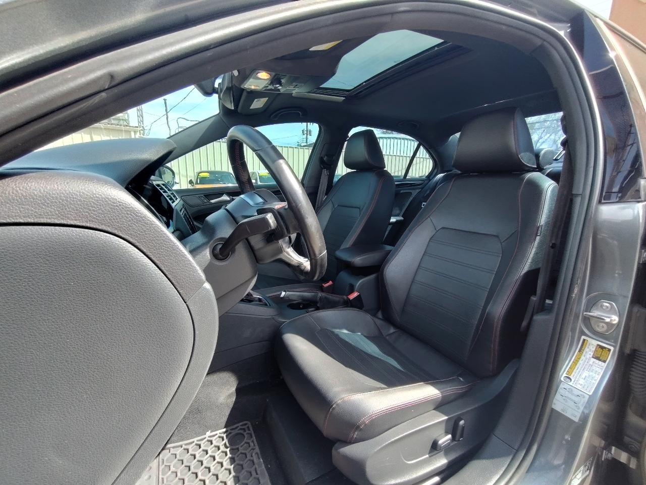 Volkswagen Jetta 2.0T GLI 6A 2017