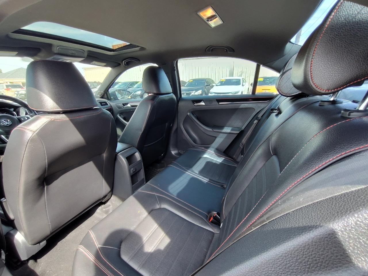 Volkswagen Jetta 2.0T GLI 6A 2017