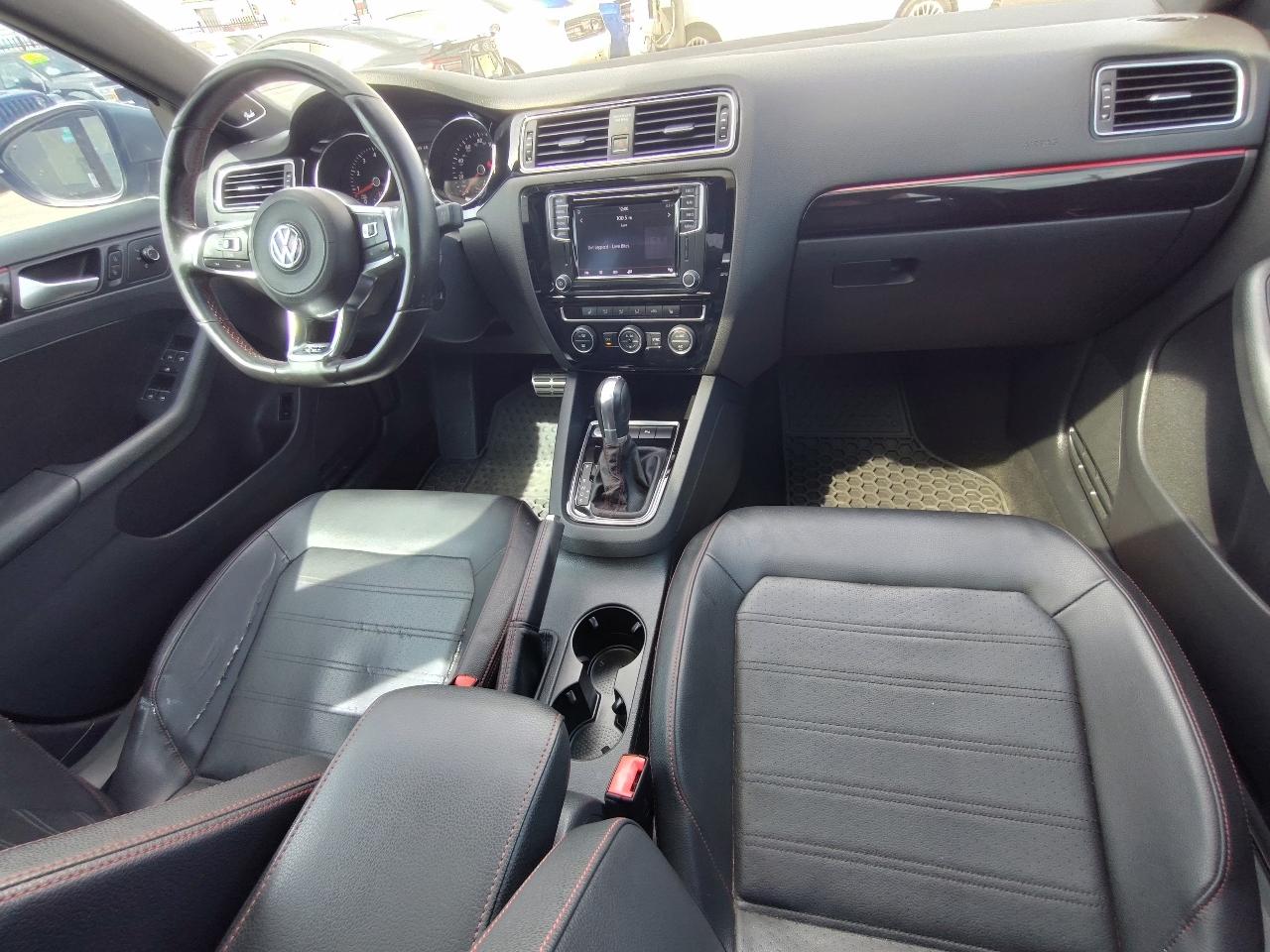 Volkswagen Jetta 2.0T GLI 6A 2017