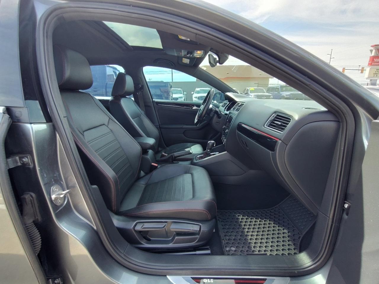 Volkswagen Jetta 2.0T GLI 6A 2017