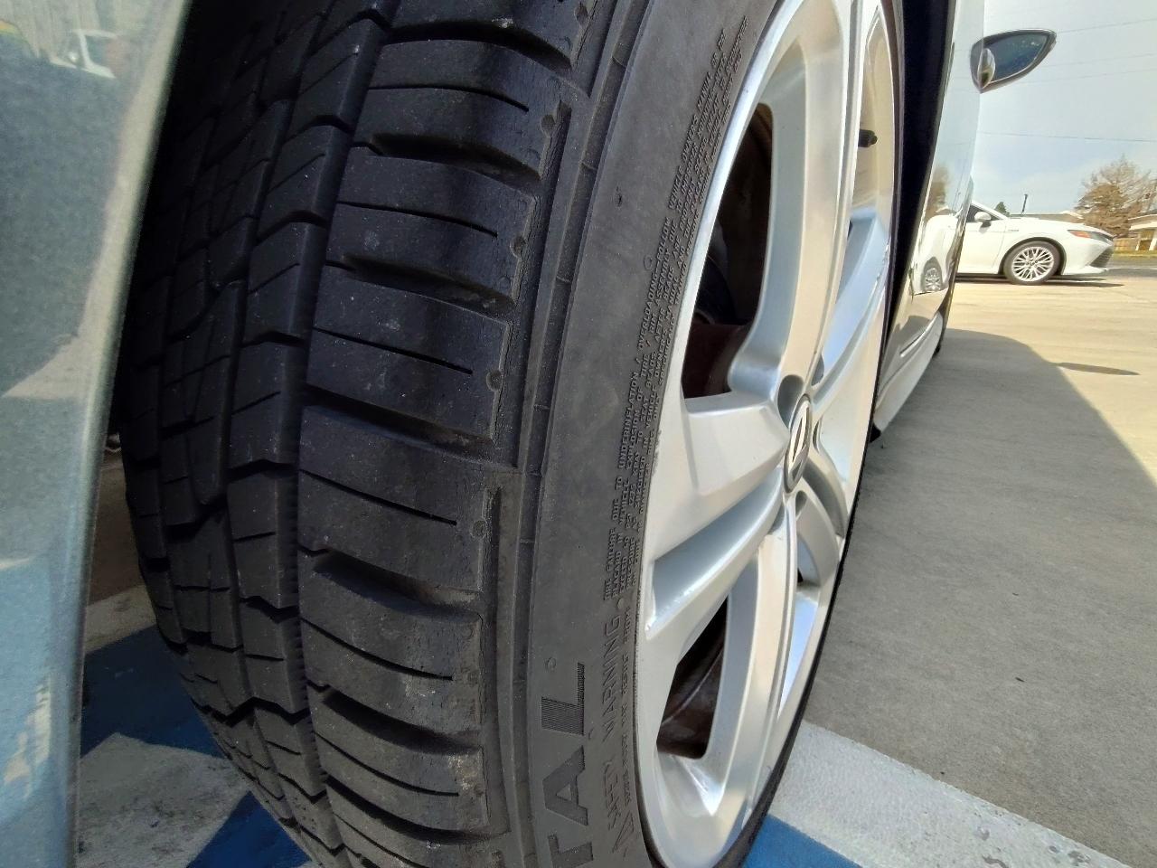 Volkswagen Jetta 2.0T GLI 6A 2017