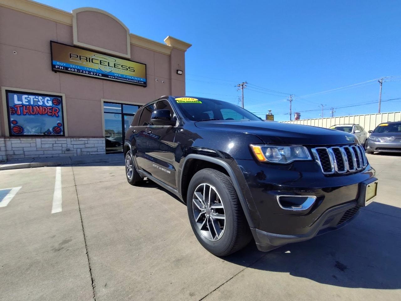 Jeep Grand Cherokee Laredo 4D SUV RWD 2019