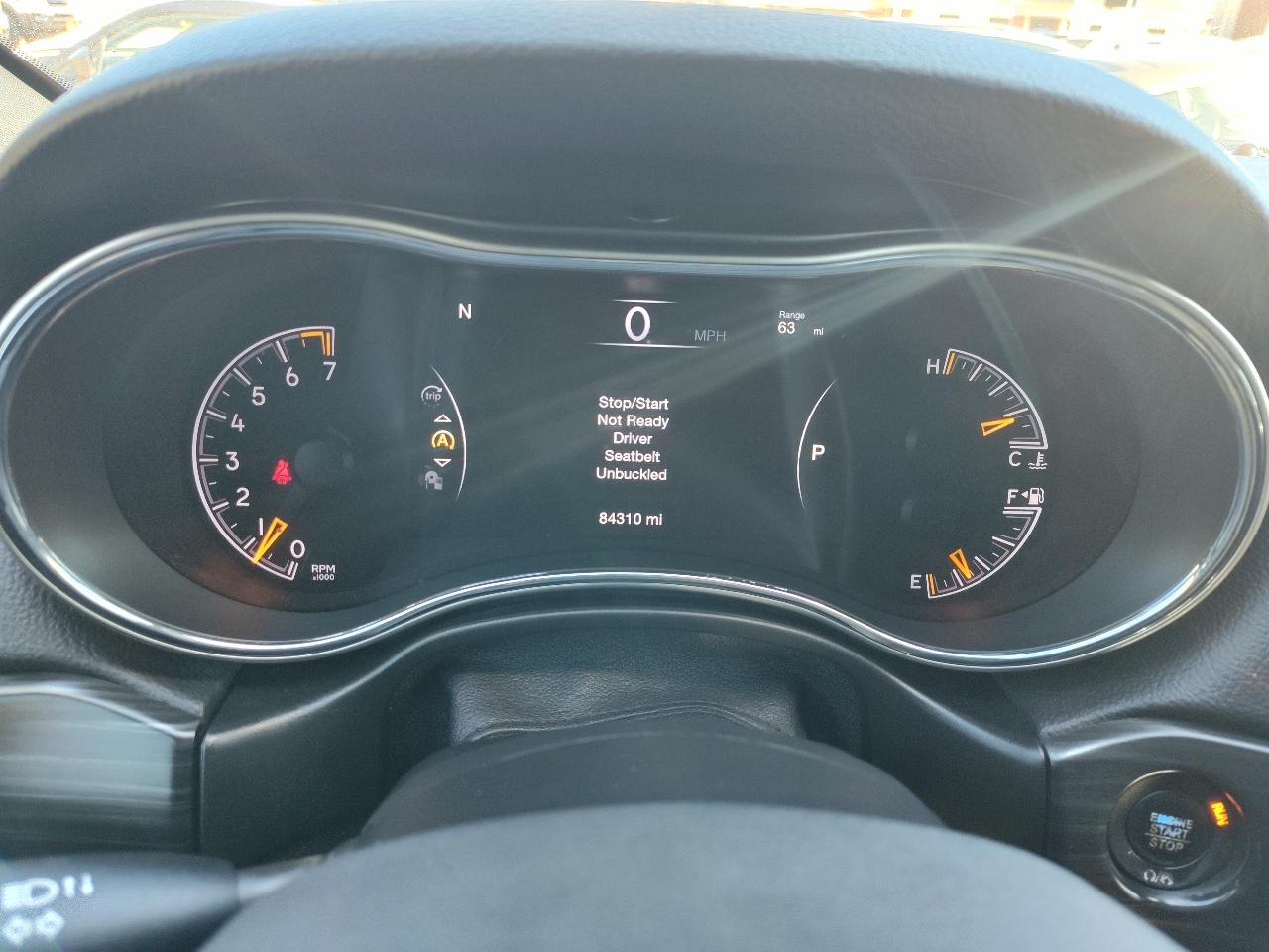 Jeep Grand Cherokee Laredo 4D SUV RWD 2019