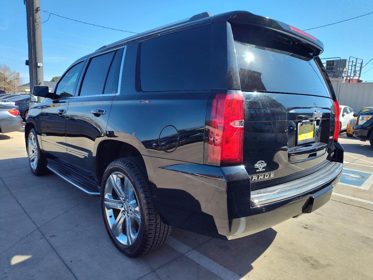 Chevrolet Tahoe Premier 4D SUV RWD 2017