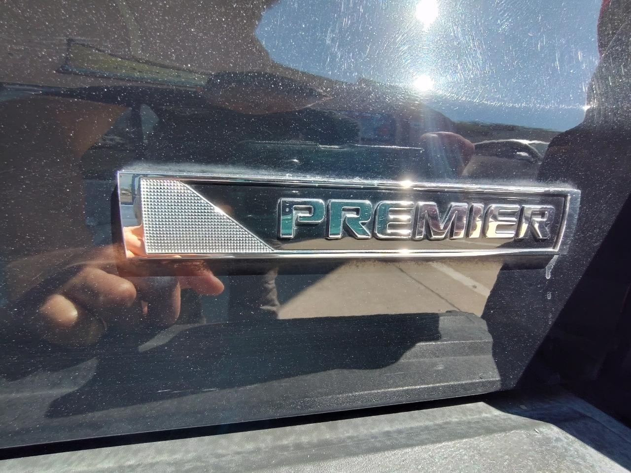 Chevrolet Tahoe Premier 4D SUV RWD 2017