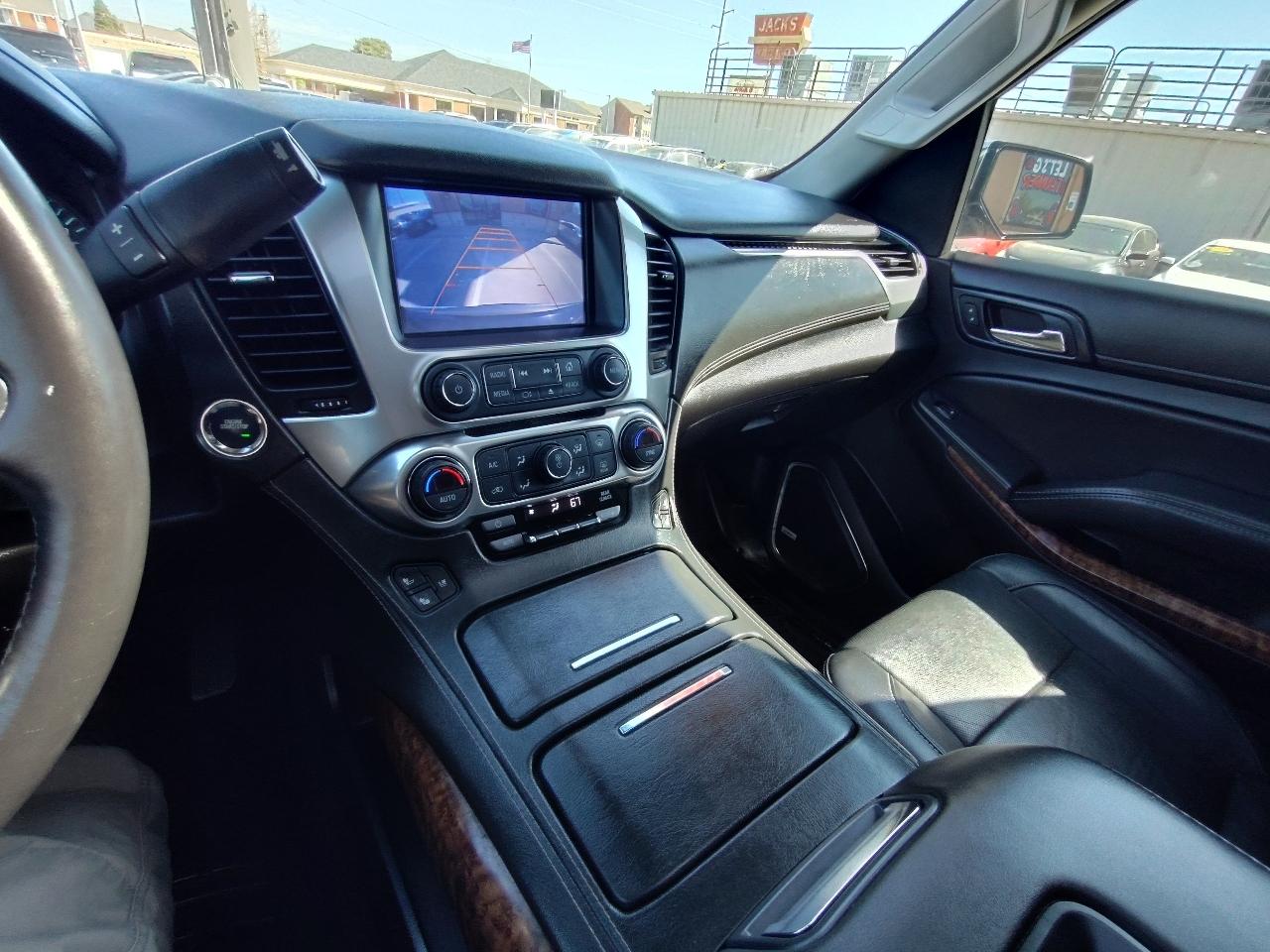 Chevrolet Tahoe Premier 4D SUV RWD 2017