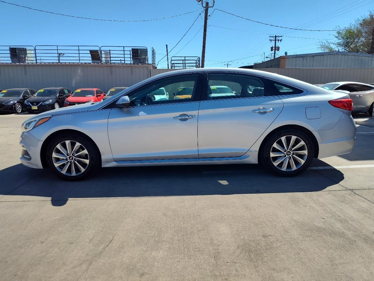 Hyundai Sonata Sport + 4D Sedan 2.4 2015