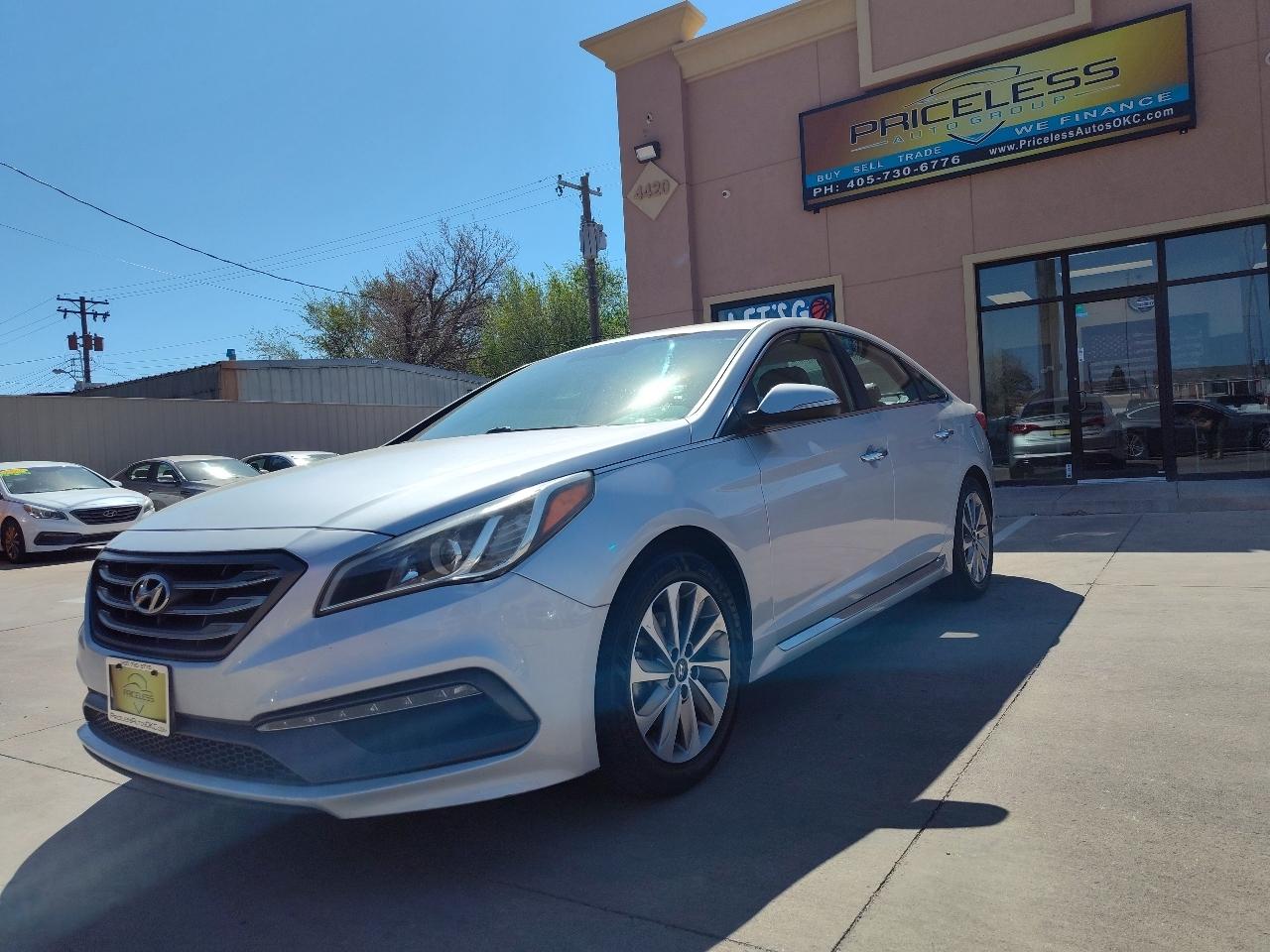 Hyundai Sonata Sport + 4D Sedan 2.4 2015