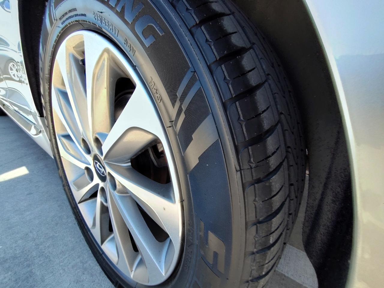 Hyundai Sonata Sport + 4D Sedan 2.4 2015