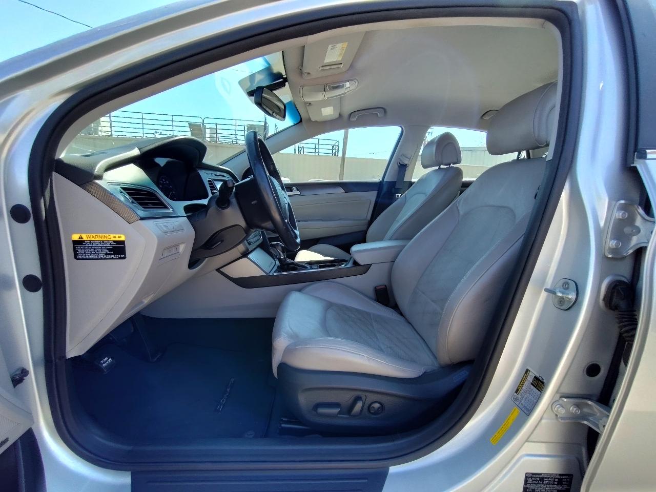 Hyundai Sonata Sport + 4D Sedan 2.4 2015