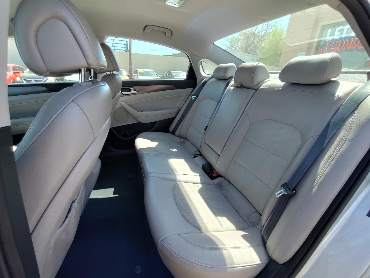 Hyundai Sonata Sport + 4D Sedan 2.4 2015