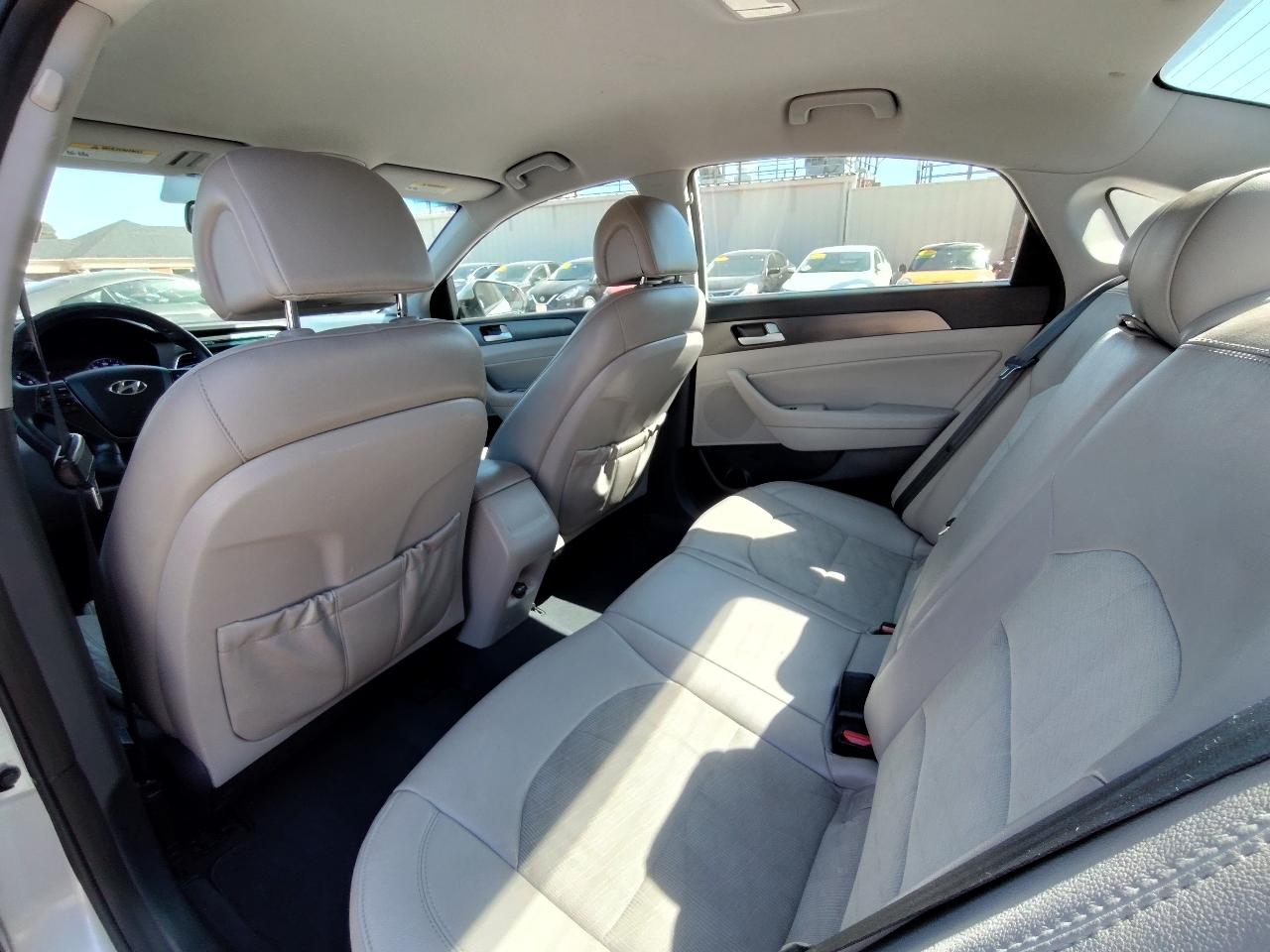 Hyundai Sonata Sport + 4D Sedan 2.4 2015