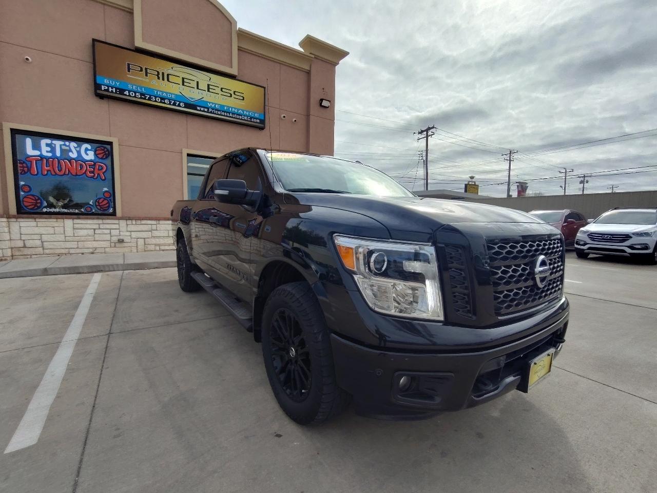Nissan Titan SV Crew Cab 4WD 2018