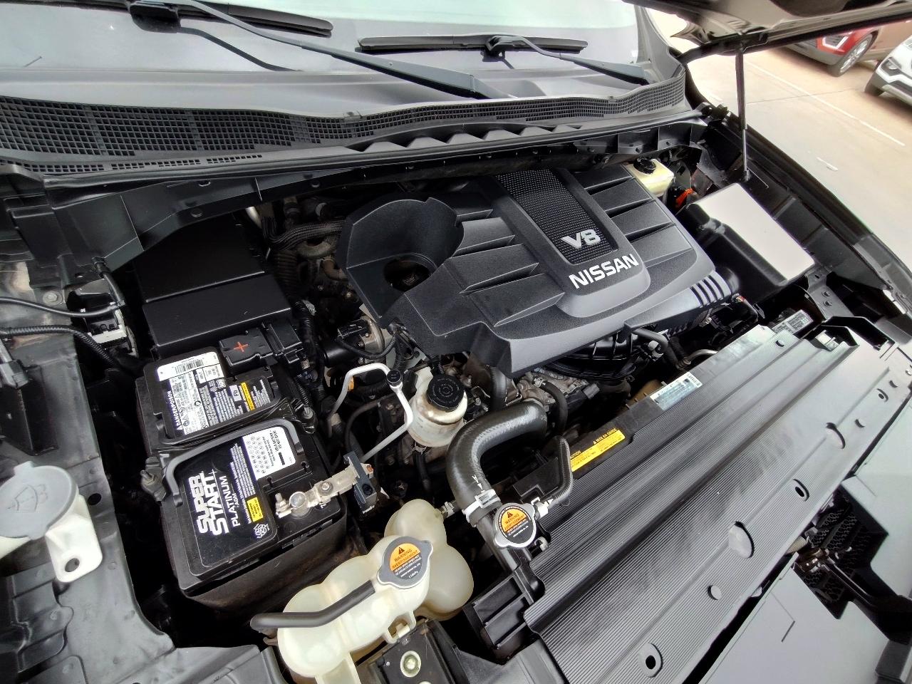 Nissan Titan SV Crew Cab 4WD 2018