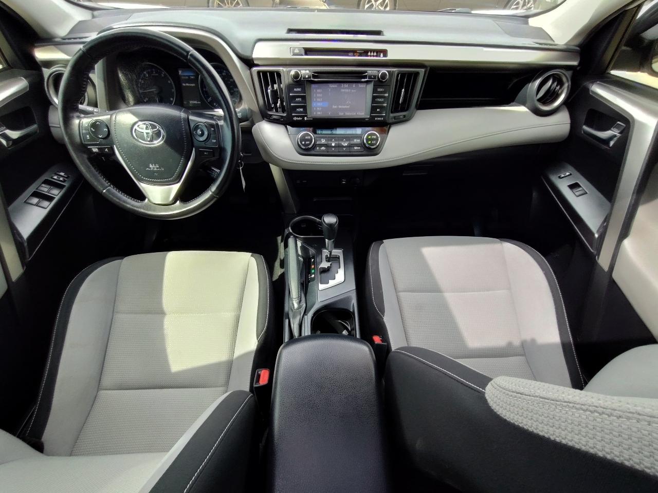 Toyota RAV4 XLE Premium 4D SUV FWD 2017
