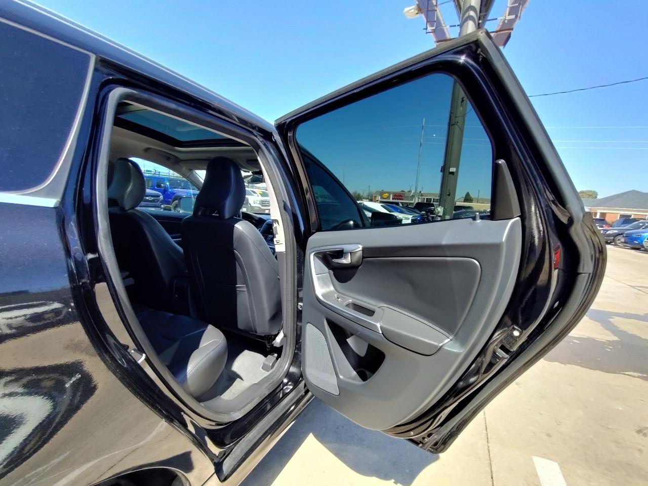 Volvo XC60 T5 Drive-E Premier FWD 2016