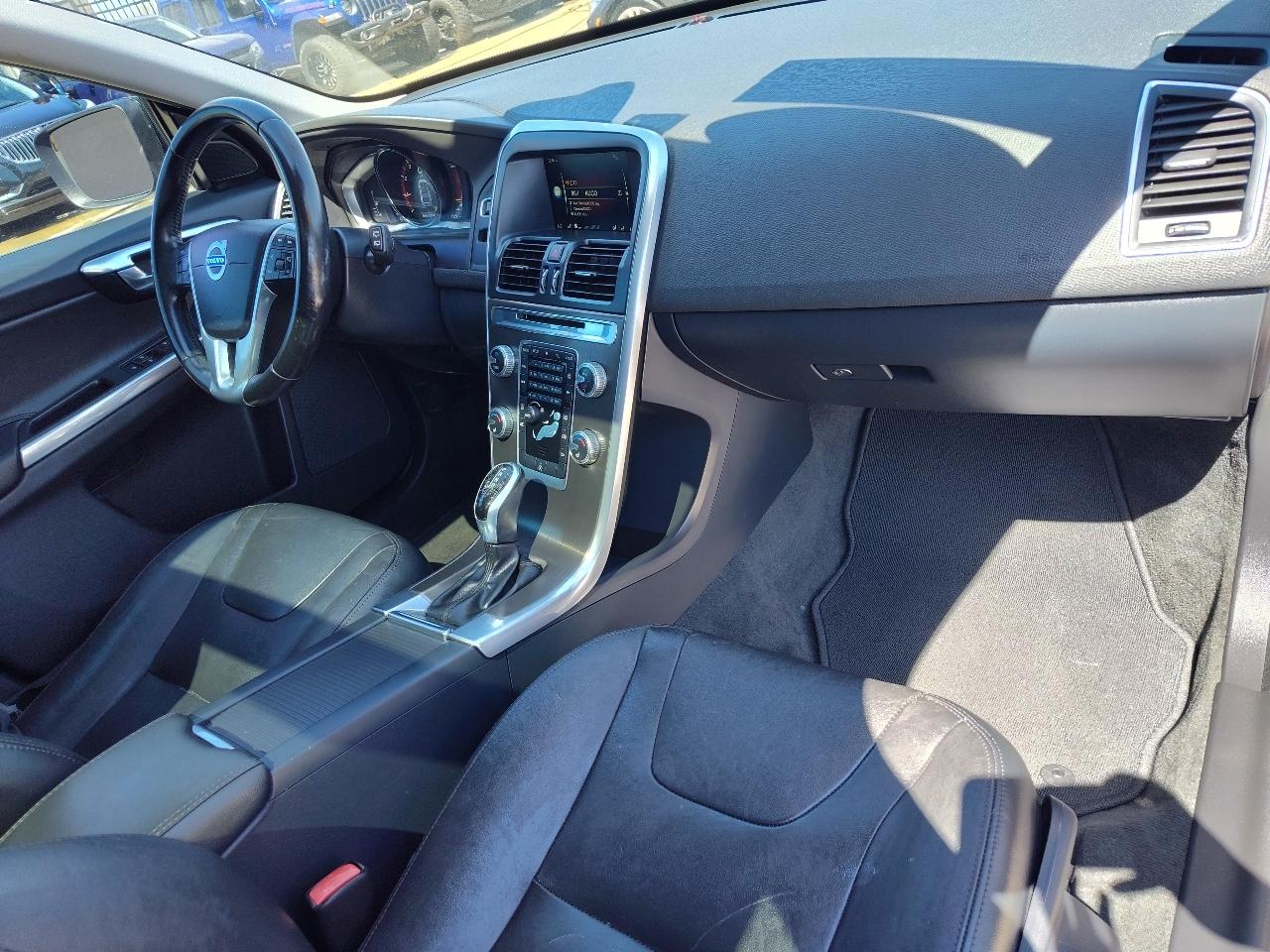 Volvo XC60 T5 Drive-E Premier FWD 2016