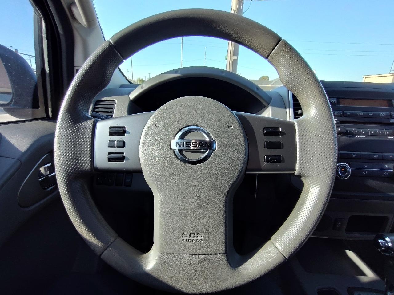 Nissan Frontier S Crew Cab 2WD 2012