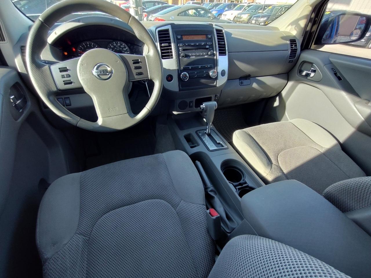 Nissan Frontier S Crew Cab 2WD 2012