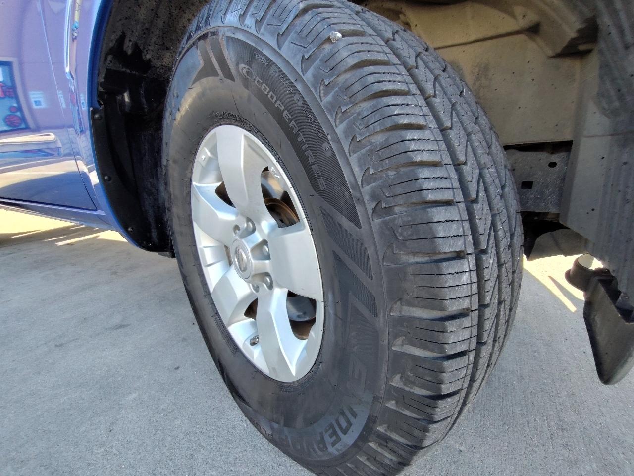 Nissan Frontier S Crew Cab 2WD 2012