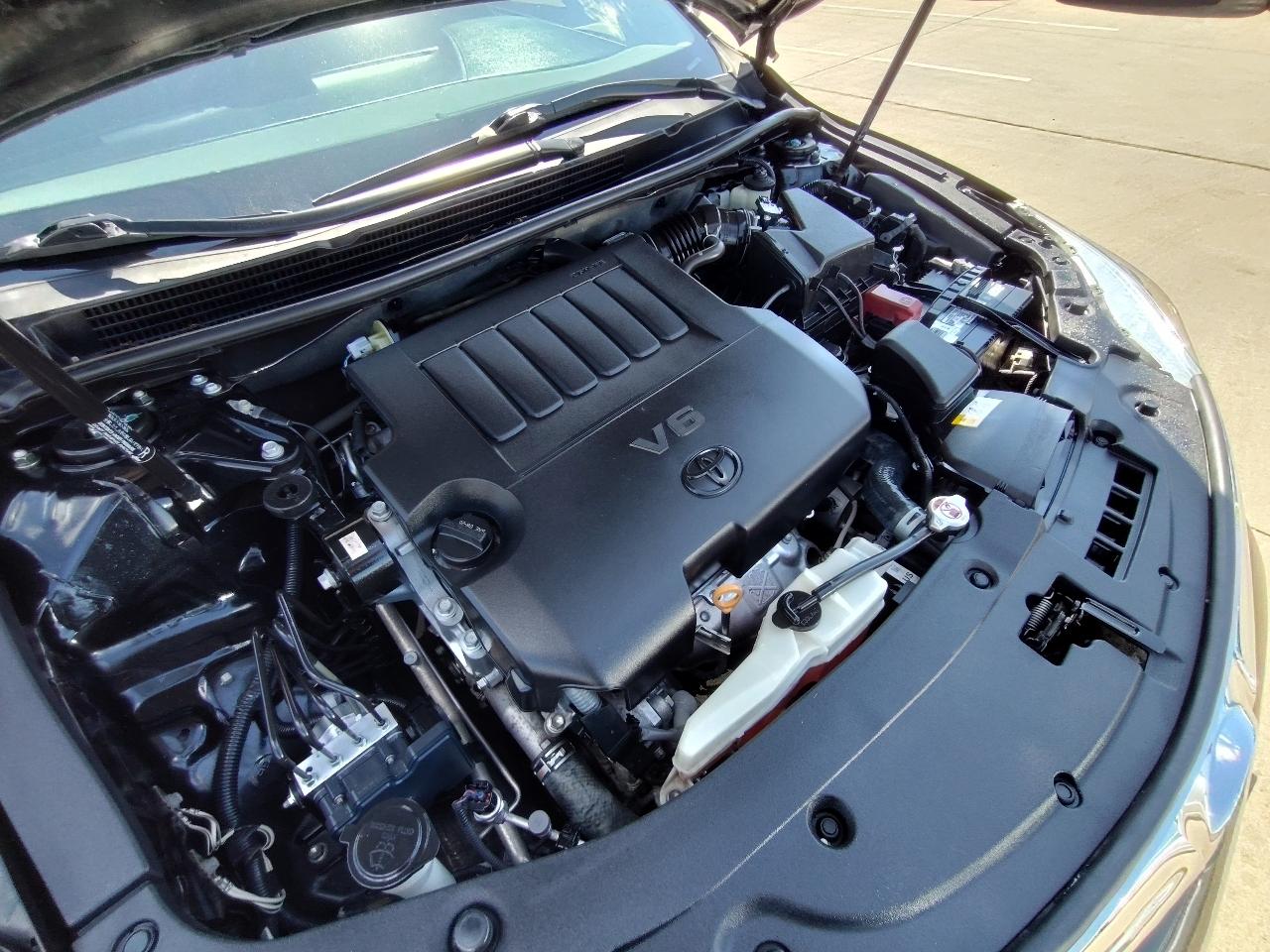 Toyota Avalon Limited 4D Sedan 2017