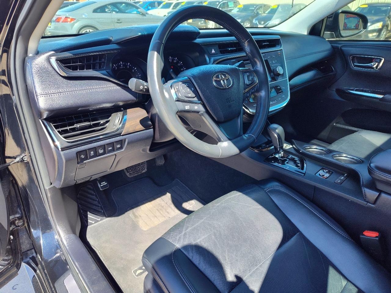 Toyota Avalon Limited 4D Sedan 2017